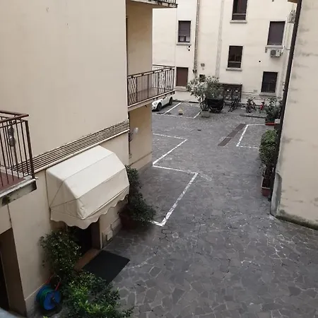 Lägenhet Di Lusso A 800 Mt Arena Verona
