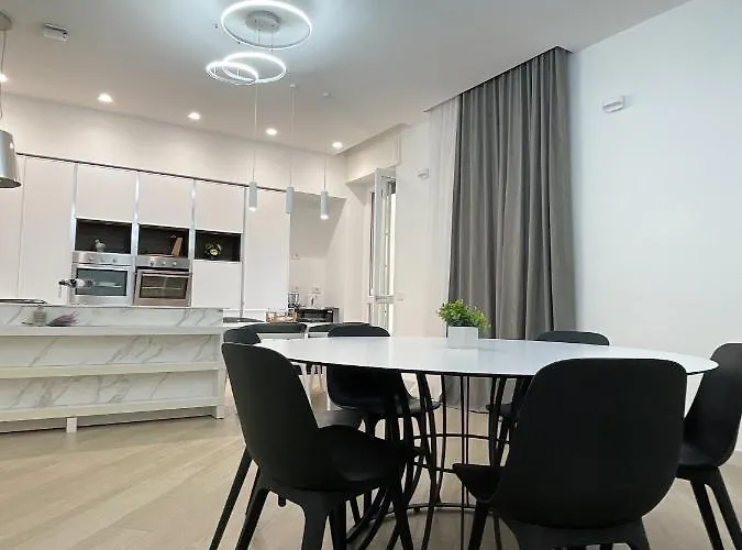 Di Lusso A 800 Mt Arena