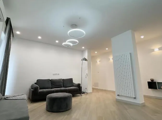 Di Lusso A 800 Mt Arena